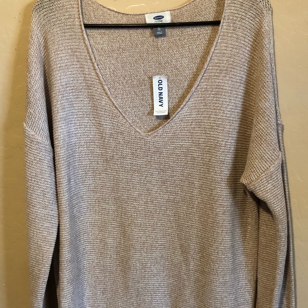 Sweater - Picture 2 of 5
